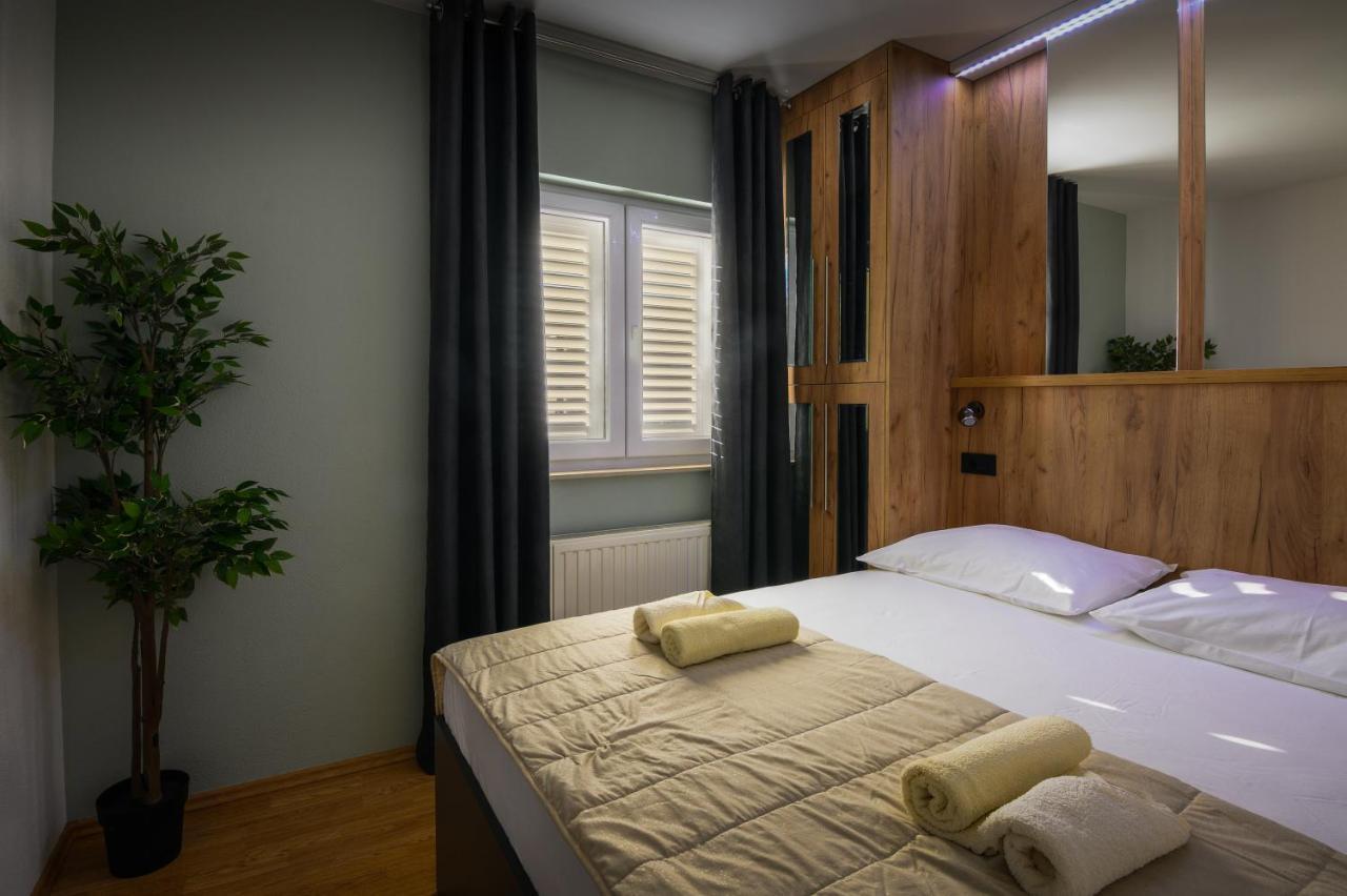 Apartments Blatancic 沃迪切 外观 照片